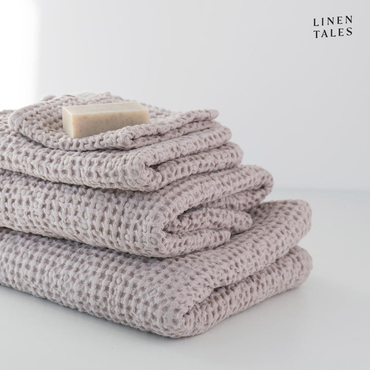 Linen Tales: Bath