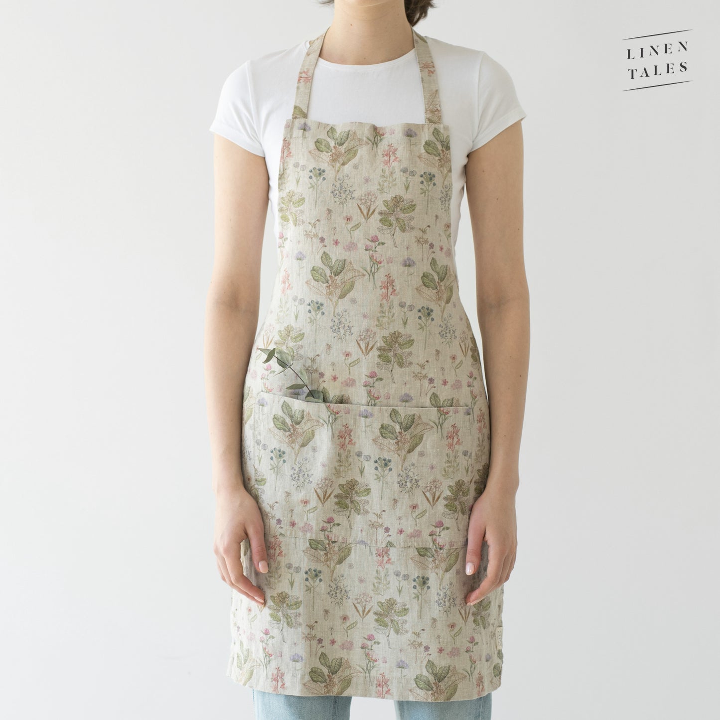 Aprons Daily (MOQ Sets of 2)