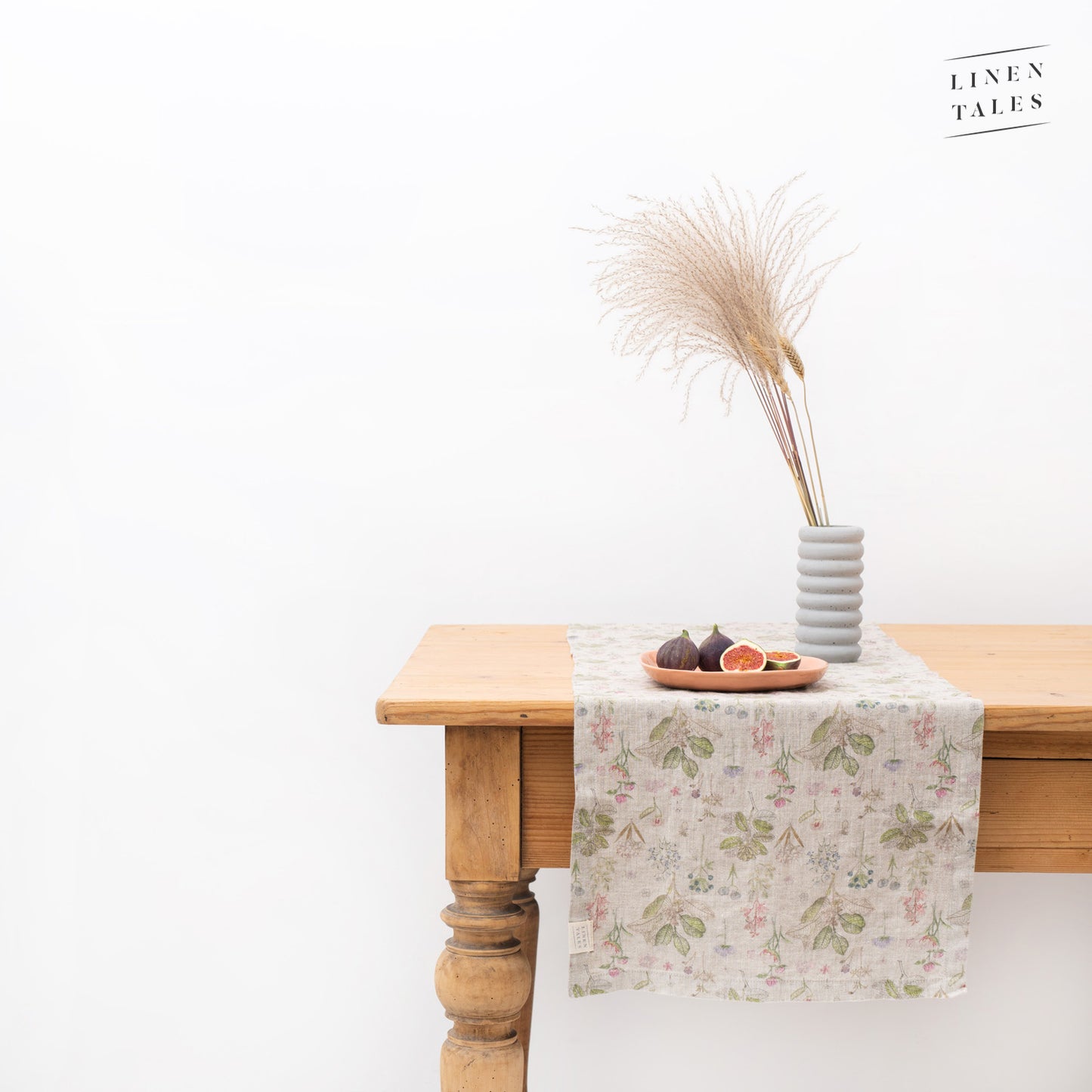 Table Runners 40x200 (MOQ Sets of 3)