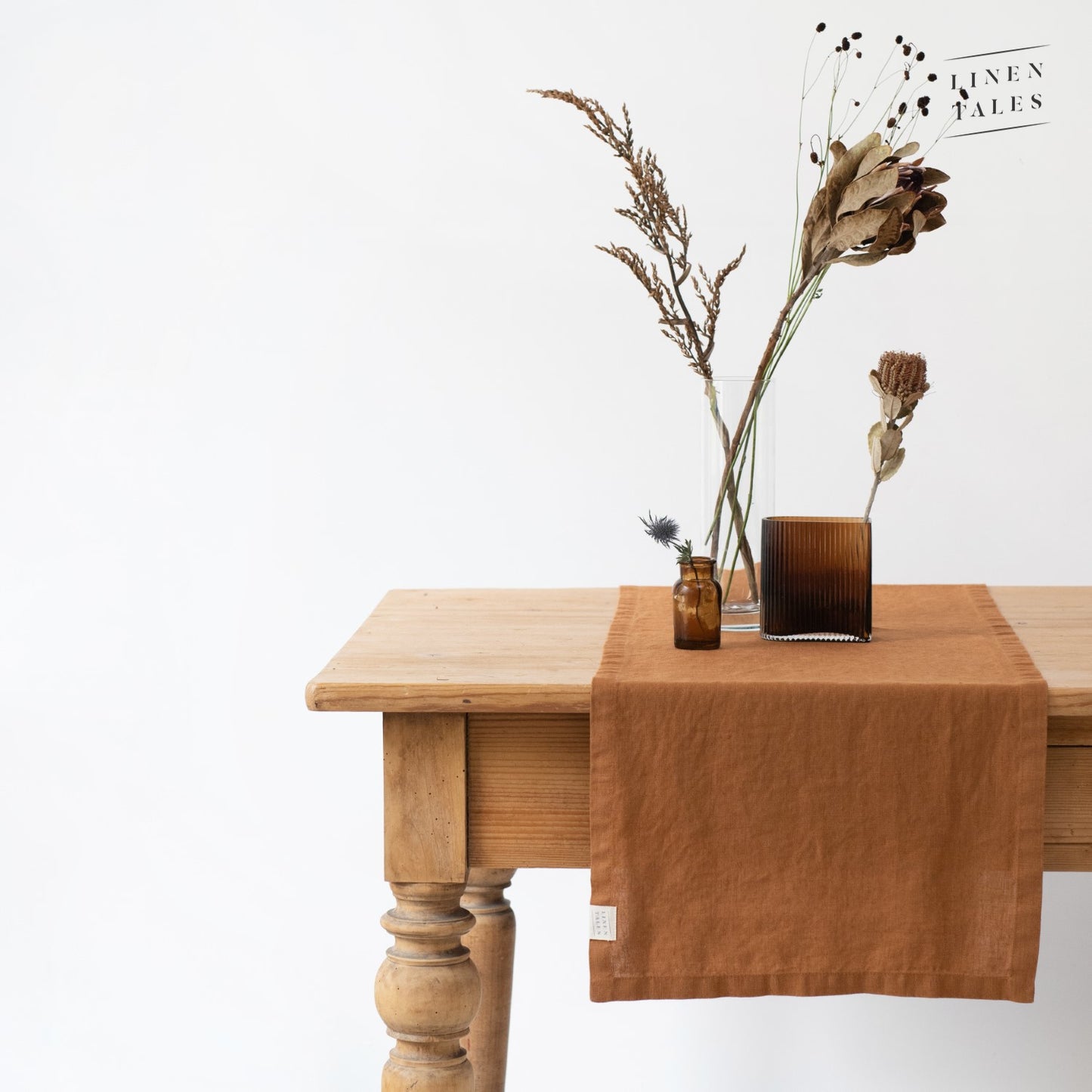 Table Runners 40x200 (MOQ Sets of 3)