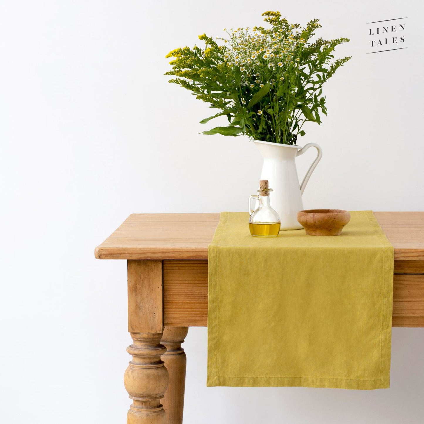 Table Runners 40x200 (MOQ Sets of 3)