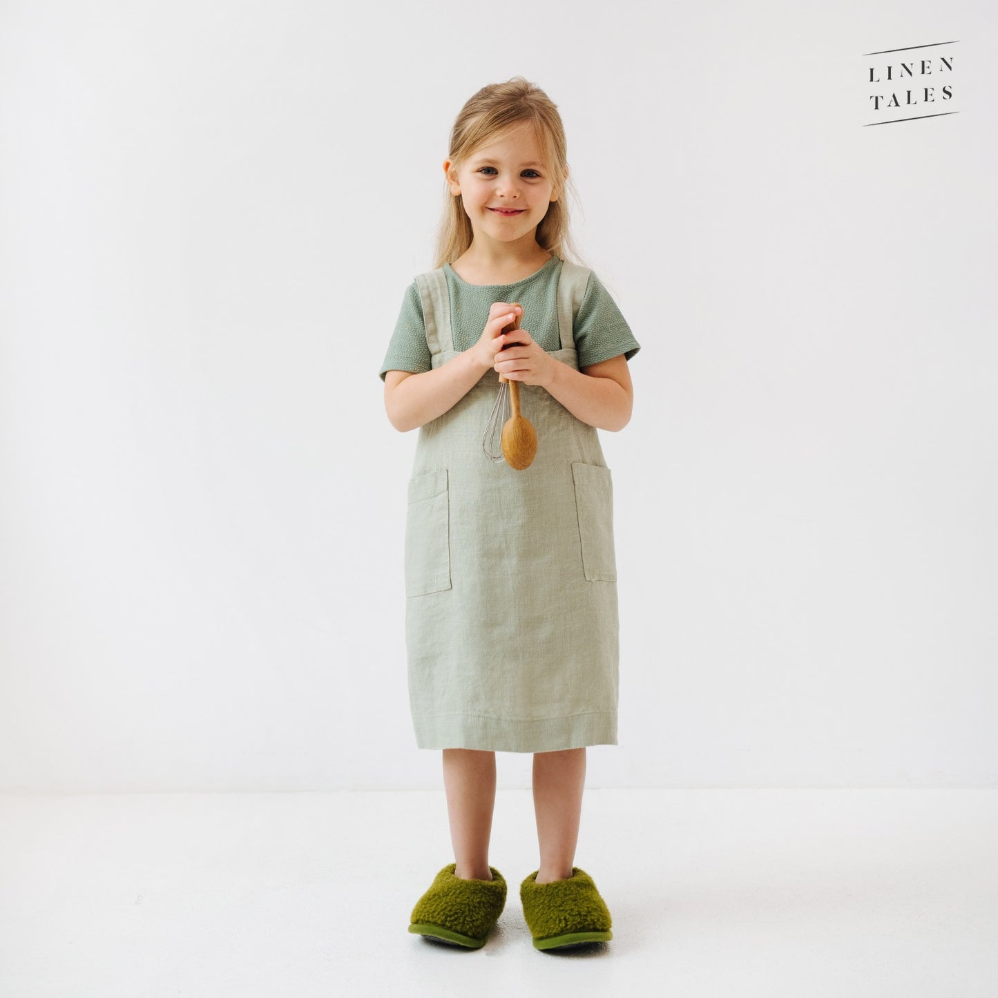 Kids: Pinafore Apron (MOQ Sets of 4)