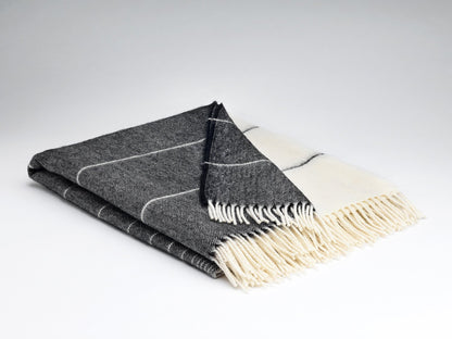Alpaca Throw: 50% Alpaca 50% Merino Lambswool