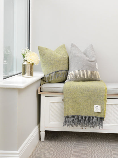 Merino Square Cushion 40x40cm)
