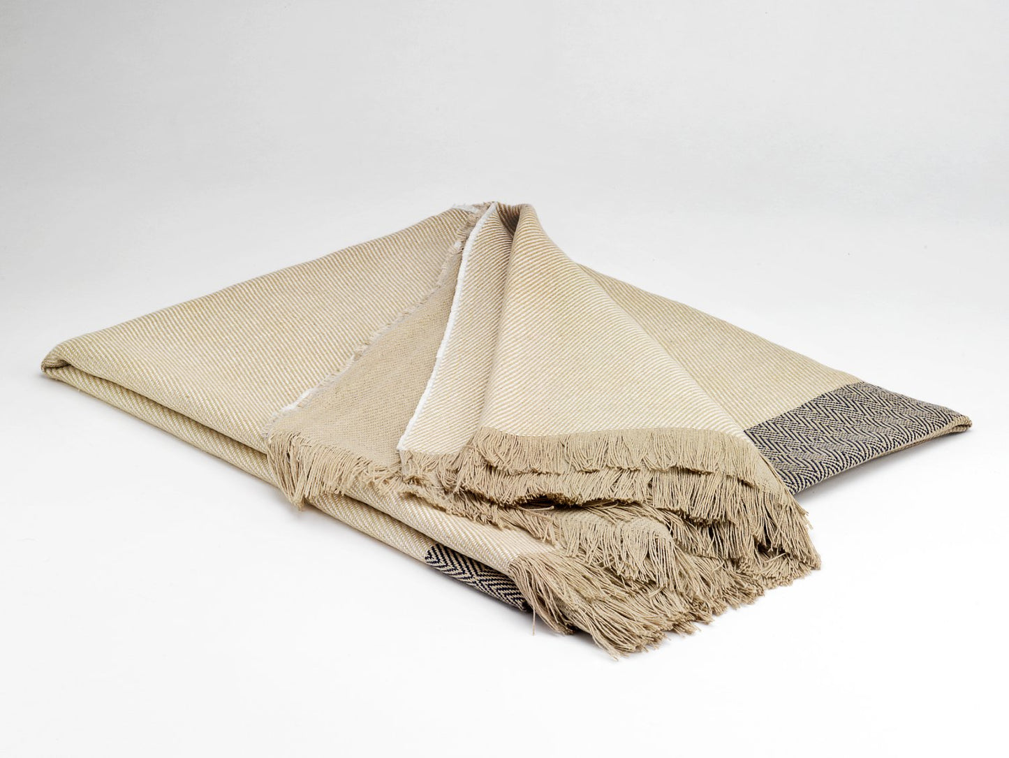 Chunky Linen Throw