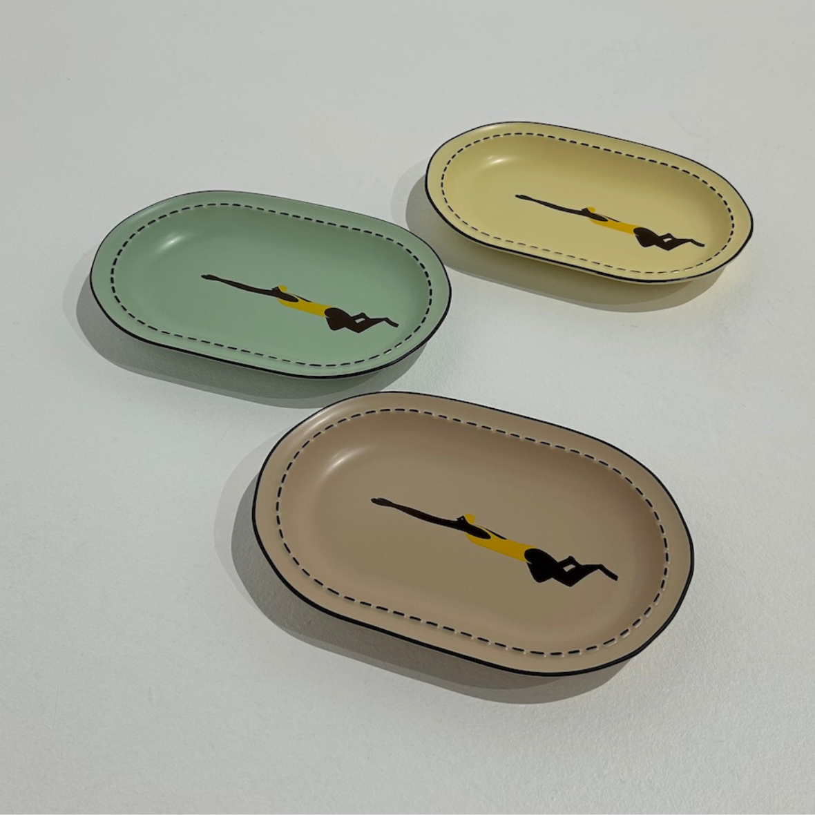 Push and Glide | Large Serving Plate