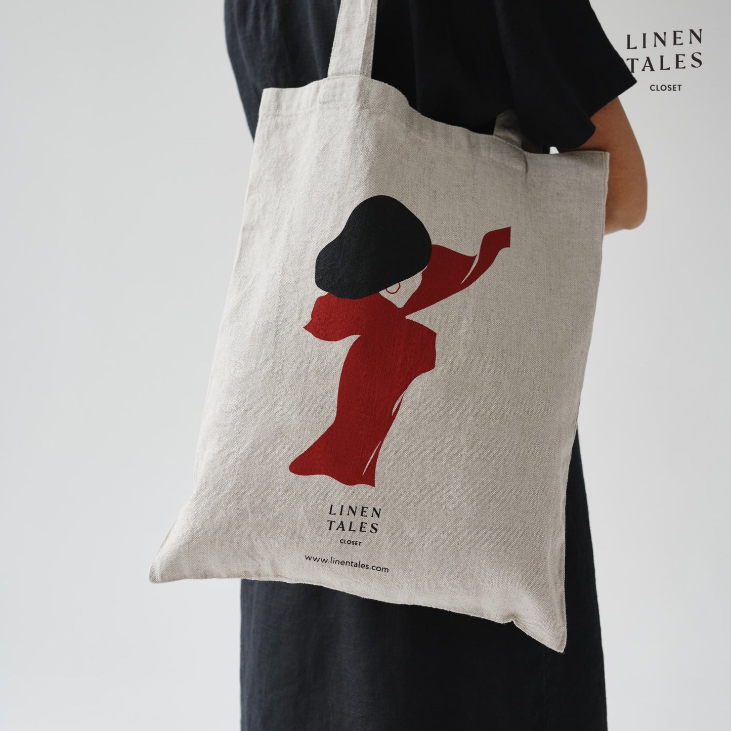 Closet: Tote Bag with Print